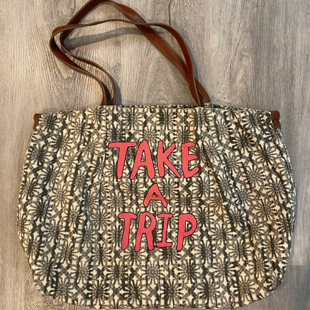Lucky Brand Take a Trip Tote/Travel Bag